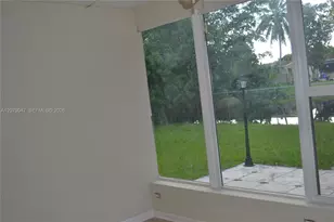 8350 NW 27th Pl, Sunrise, FL 33322 - Photo 13