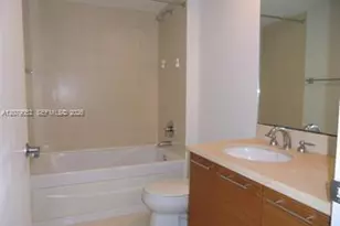50 Biscayne Blvd, Miami, FL 33132 - Photo 9