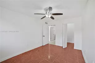 7155 NW 179th St, Hialeah, FL 33015 - Photo 13