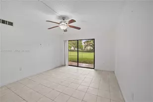 7155 NW 179th St, Hialeah, FL 33015 - Photo 5
