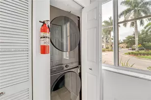 8999 SW 18th St, Miramar, FL 33025 - Photo 15