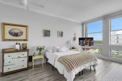 700 Biltmore Way #1017, Coral Gables, FL 33134 - Photo 11