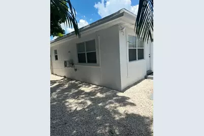 2024 NE 26th St #3, Wilton Manors, FL 33305 - Photo 11