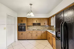 3121 Hollywood Blvd, Hollywood, FL 33021 - Photo 15