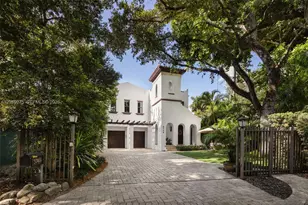 3740 Irvington Ave, Coconut Grove, FL 33133 - Photo 1