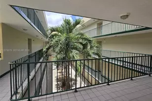8320 NW 8th St, Miami, FL 33126 - Photo 45