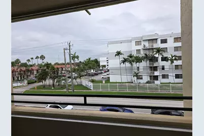 8320 NW 8th St #2-311, Miami, FL 33126 - Photo 39