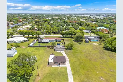 378 SW 6th St, Florida City, FL 33034 - Photo 31