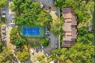 2405 NW 33rd St, Oakland Park, FL 33309 - Photo 33