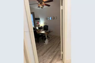 9771 NW 32nd St, Doral, FL 33172 - Photo 39