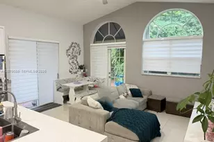 9771 NW 32nd St, Doral, FL 33172 - Photo 11