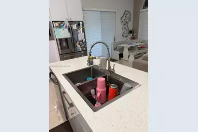 9771 NW 32nd St, Doral, FL 33172 - Photo 21