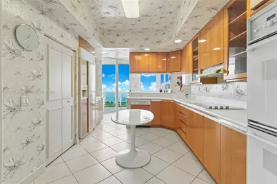 21150 Point Pl #3004, Aventura, FL 33180 - Photo 17