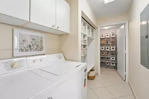 21150 Point Pl, Aventura, FL 33180 - Photo 19