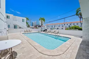 211 S Ocean Dr, Hollywood, FL 33019 - Photo 21