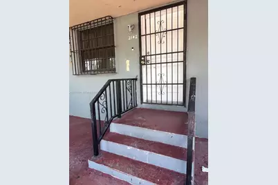 2140 NW 1st Ter #A, Miami, FL 33125 - Photo 5