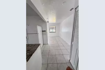 2140 NW 1st Ter #A, Miami, FL 33125 - Photo 11