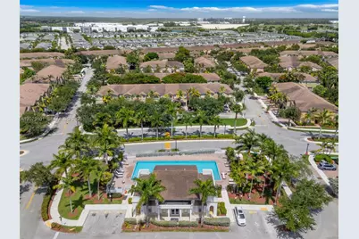 2438 SE 15 St, Homestead, FL 33035 - Photo 45