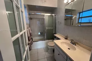 1350 Atlantic Shores Blvd, Hallandale Beach, FL 33009 - Photo 15