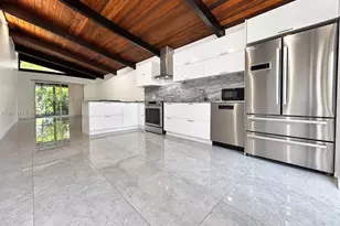 112 Fox Rd, Hollywood, FL 33024 - Photo 1