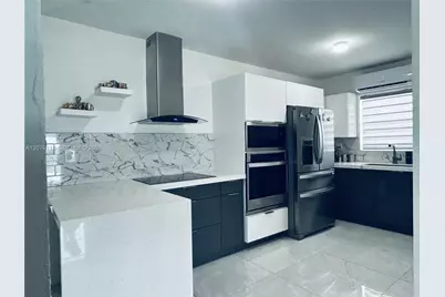 11925 SW 185th Ter, Miami, FL 33177 - Photo 11