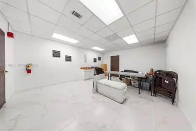 4441 W Sunrise Blvd, Plantation, FL 33313 - Photo 17