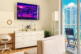 1060 Brickell Ave, Miami, FL 33131 - Photo 3