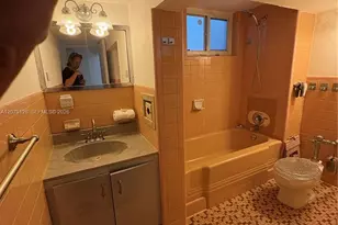 1751 Washington Ave, Miami Beach, FL 33139 - Photo 5