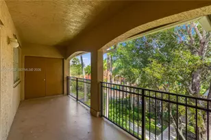 11701 SW 2nd St, Pembroke Pines, FL 33025 - Photo 29