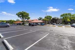 11701 SW 2nd St, Pembroke Pines, FL 33025 - Photo 9