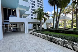 2899 Collins Ave, Miami Beach, FL 33140 - Photo 31