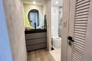 2899 Collins Ave, Miami Beach, FL 33140 - Photo 9