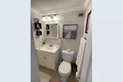 5313 Collins Av #710, Miami Beach, FL 33140 - Photo 13