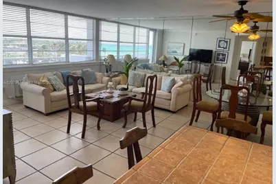 5313 Collins Av #710, Miami Beach, FL 33140 - Photo 5