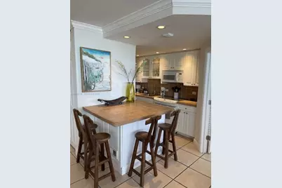 5313 Collins Av #710, Miami Beach, FL 33140 - Photo 7