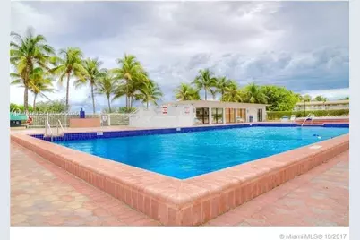 5005 Collins Ave #1202, Miami Beach, FL 33140 - Photo 23