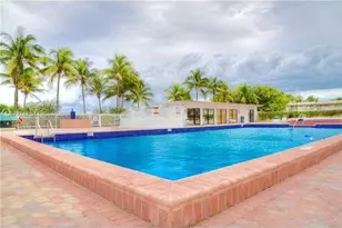 5005 Collins Ave, Miami Beach, FL 33140 - Photo 23