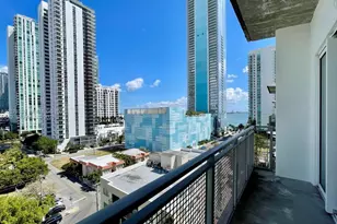 455 NE 25th St, Miami, FL 33137 - Photo 21