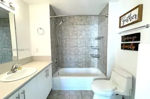 455 NE 25th St, Miami, FL 33137 - Photo 19