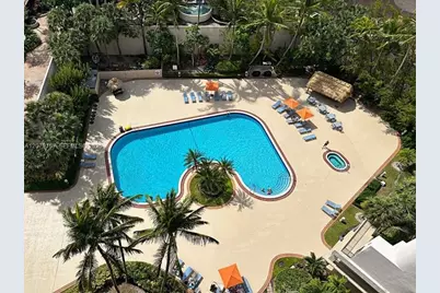 540 Brickell Key Dr #218, Miami, FL 33131 - Photo 5