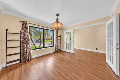 15056 SW 10th St, Sunrise, FL 33326 - Photo 11