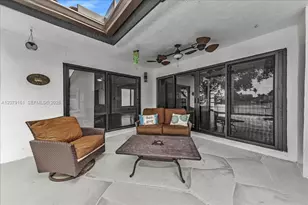 15056 SW 10th St, Sunrise, FL 33326 - Photo 41