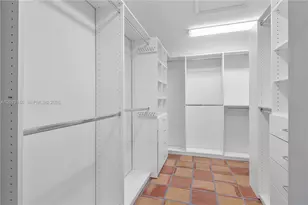 1015 SE 11th Ct, Fort Lauderdale, FL 33316 - Photo 27