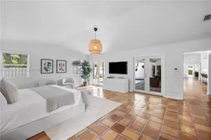 1015 SE 11th Ct, Fort Lauderdale, FL 33316 - Photo 23