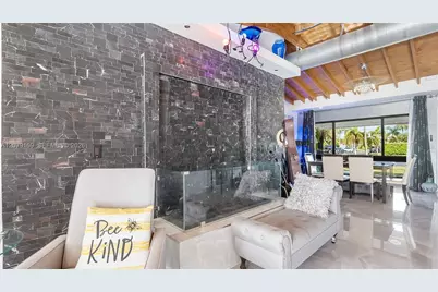 380 SE 1st Ter, Pompano Beach, FL 33060 - Photo 21