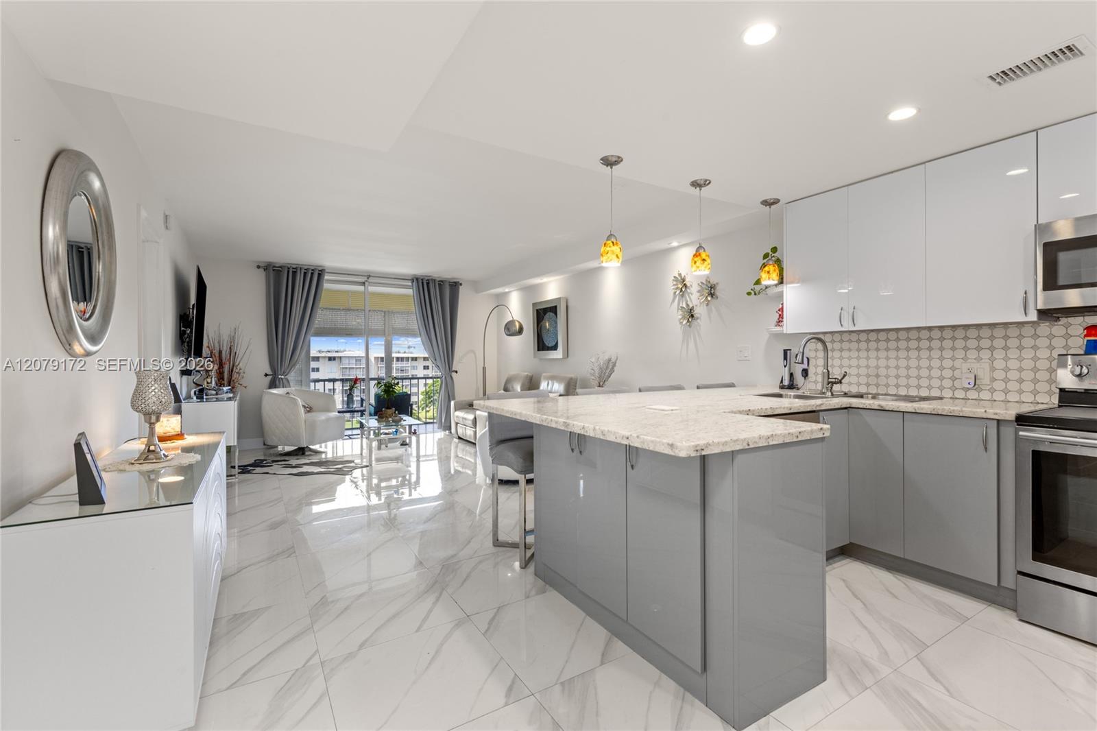 2855 Leonard Dr #H605 - 2855 Leonard Dr #H605, Aventura, FL 33160 Luxury Property | Jose Angel Pina