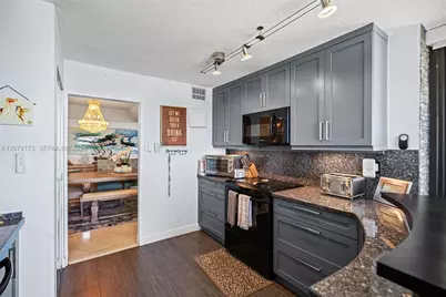 1905 N Ocean Blvd #8E, Fort Lauderdale, FL 33305 - Photo 9