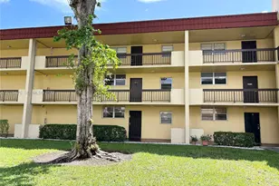 3253 Foxcroft Rd, Miramar, FL 33025 - Photo 29