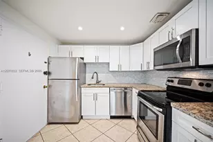 200 178th Dr, Sunny Isles Beach, FL 33160 - Photo 3