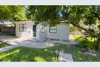 841 S 24th Ave, Hollywood, FL 33020 - Photo 1